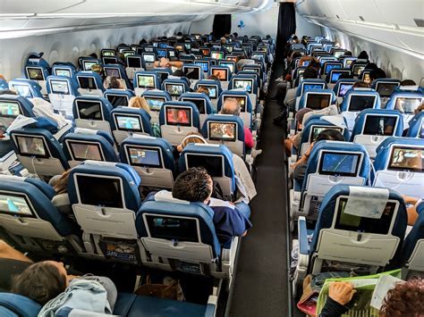 Abstract image representing a crowded flight seat map