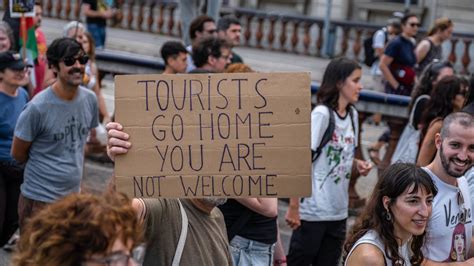 Activists promoting slow tourism in Barcelona