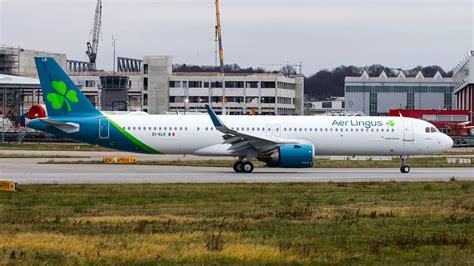 Aer Lingus Airbus A321XLR landing at Nashville International Airport