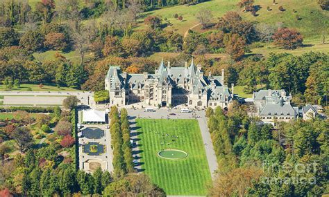 Aerial view of Biltmore Estate from Scenic Helicopter in spring bloom