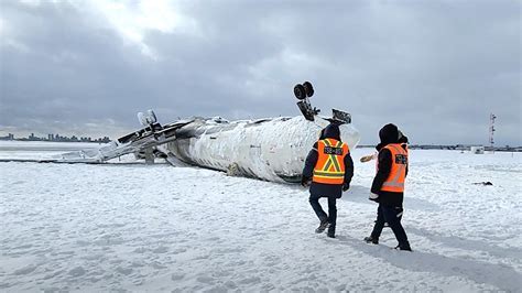 aftermath of Piper Archer porpoise landing with collapsed nose gear