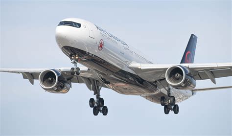 air canada a330-300 arriving at stockholm arlanda airport from toronto yyz