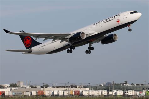 air canada a330-300 taking off from montreal trudeau bound for venice italy