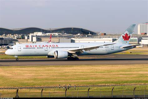 Air Canada Boeing 787-9 Toronto Pearson Dubai International Airport nonstop route