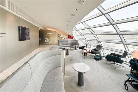 Air France lounge access at Paris Charles de Gaulle