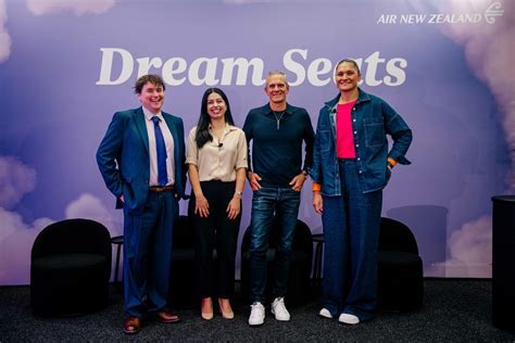 air new zealand staff reviewing dream seats applications
