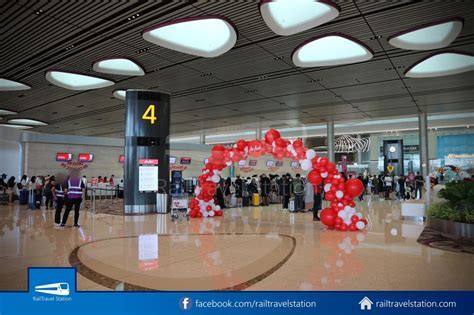 airasia boarding gate for flight to riyadh in kuala lumpur airport