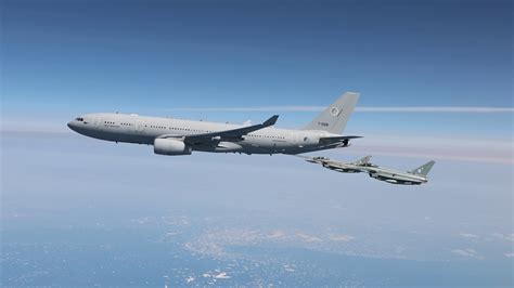 airbus a330 mrtt automated aerial refueling a3r system demonstration