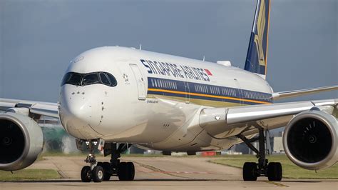 airbus a350-900 in flight