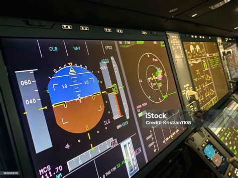 Airbus A350 digital flight displays and sidestick controls