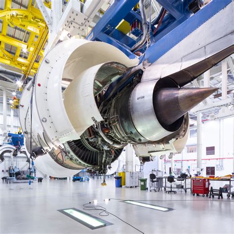 Airbus A380 GP7200 engine maintenance at Emirates engineering facility