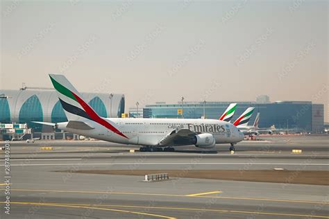 airbus a380 taxiing at dubai airport emirates fleet operations