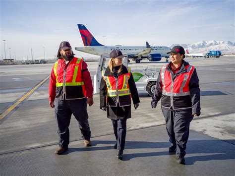 airport customer service agent training session with new employees