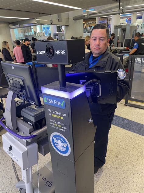 alaska airlines touchless id camera at tsa checkpoint