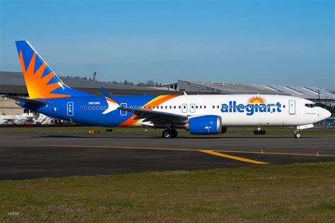 Allegiant Air Boeing 737 aircraft fleet at airport terminal 2026