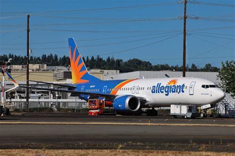 Allegiant Air Boeing 737 MAX 8-200 on final approach at Las Vegas base