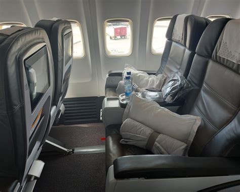 american airlines 757 economy hydro-lock recline crew rest