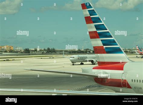 american airlines aircraft at miami international airport ready for international departure