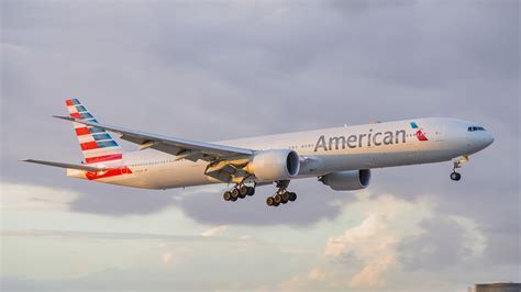 American Airlines Boeing 777 at Miami International Airport preparing for transatlantic departure