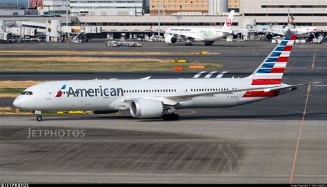American Airlines Boeing 787-9 at Philadelphia International Airport before Europe departure