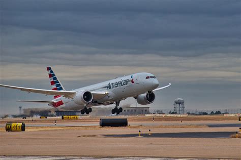 American Airlines Boeing 787-9P departing Dallas Fort Worth Airport