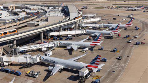 American Airlines connecting hub operations at Philadelphia International Airport