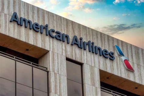 American Airlines corporate headquarters exterior in daylight