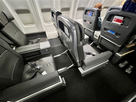 American Airlines domestic first class seat on Boeing 737 cabin