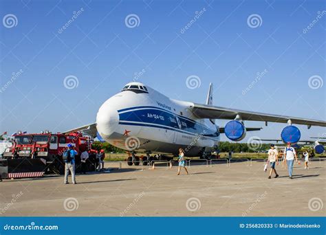 Antonov An-124 Ruslan heavy cargo aircraft loading oversized equipment