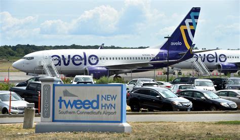 Avelo promotional banner for Pick and Pack Sweepstakes at Tweed New Haven Airport