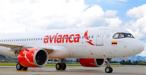Avianca and TACA aircraft side-by-side symbolizing the merger