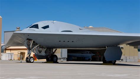 B-21 Raider concept operating with autonomous loyal wingman drones