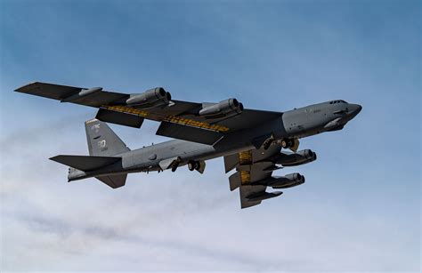 b-21 raider with b-52j in future bomber fleet concept render