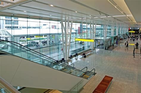 Baltimore-Washington International Southwest terminal during morning bank of departures