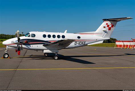Beechcraft B200GT