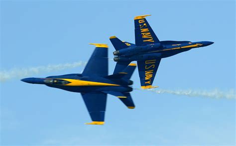 Blue Angels over San Francisco Fleet Week 2025