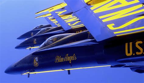 blue angels Tuck-Under Break