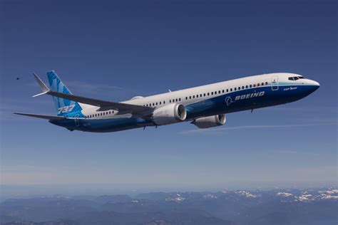 Boeing 737 MAX 10 certification flight testing 2026