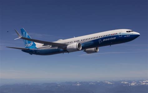 Boeing 737 MAX 10 certification testing flight FAA Boeing narrowbody aircraft