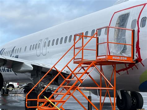 Boeing 737 production line