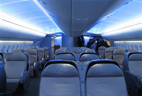 Boeing 747-8 intercontinental sky interior main deck