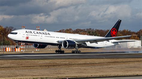 Boeing 767-300ER taking off long haul twin engine widebody jet