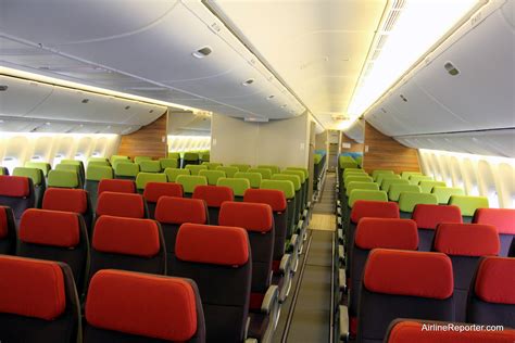 Boeing 777 economy cabin ten abreast seating