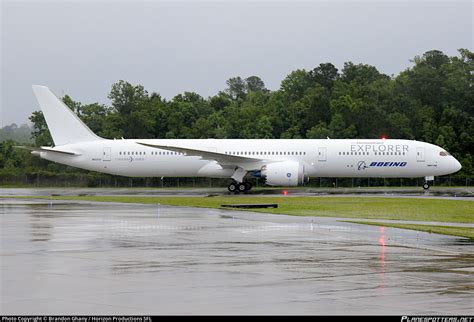 Boeing 787-10 Dreamliner Frankfurt Newark transatlantic route