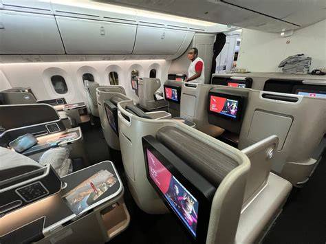 Boeing 787 barrel mating interface shimming bottleneck on Dreamliner final assembly line