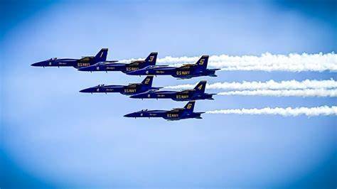 Boeing Seafair Air Show Blue Angels over Seattle skyline 2026