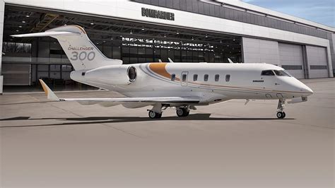 Bombardier Challenger 350 operated by a fractional ownership provider on tarmac