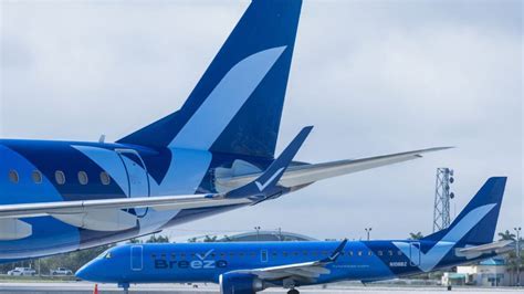 Breeze Airways aircraft highlighting growth-focused route strategy