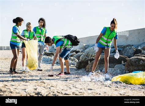 Canary Islands beach cleanup campaign organized by local residents and volunteers