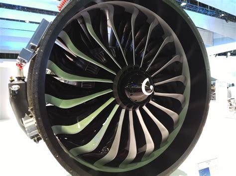 CFM LEAP engine carbon fiber fan blades and composite fan case